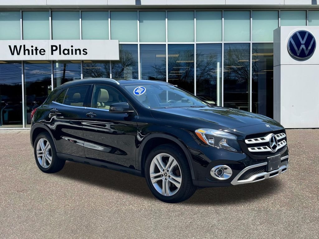 Used 2018  Mercedes-Benz GLA 250 image 1
