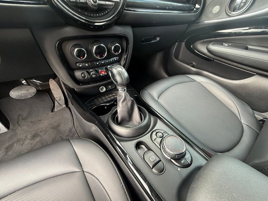 Used 2019  MINI  image 15