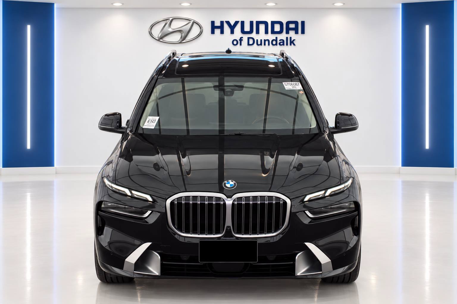 Used 2023 Black BMW xDrive40i image 5