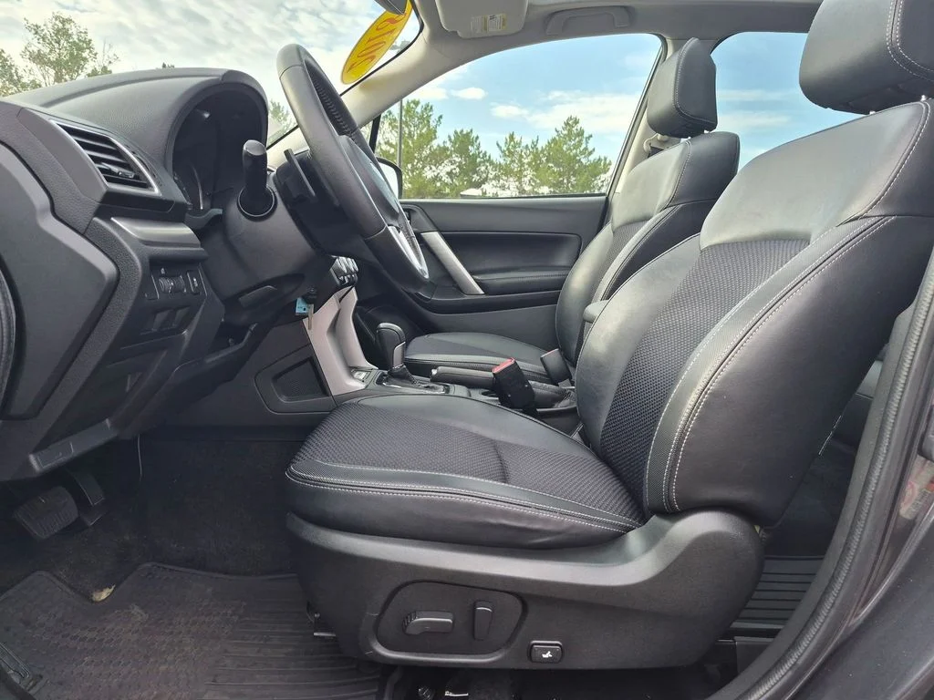 Used 2018 Dark Gray Metallic Subaru Premium image 16
