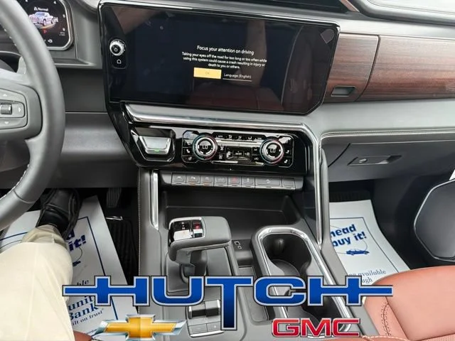 New 2026 Glacier White Tricoat GMC Denali Ultimate image 37