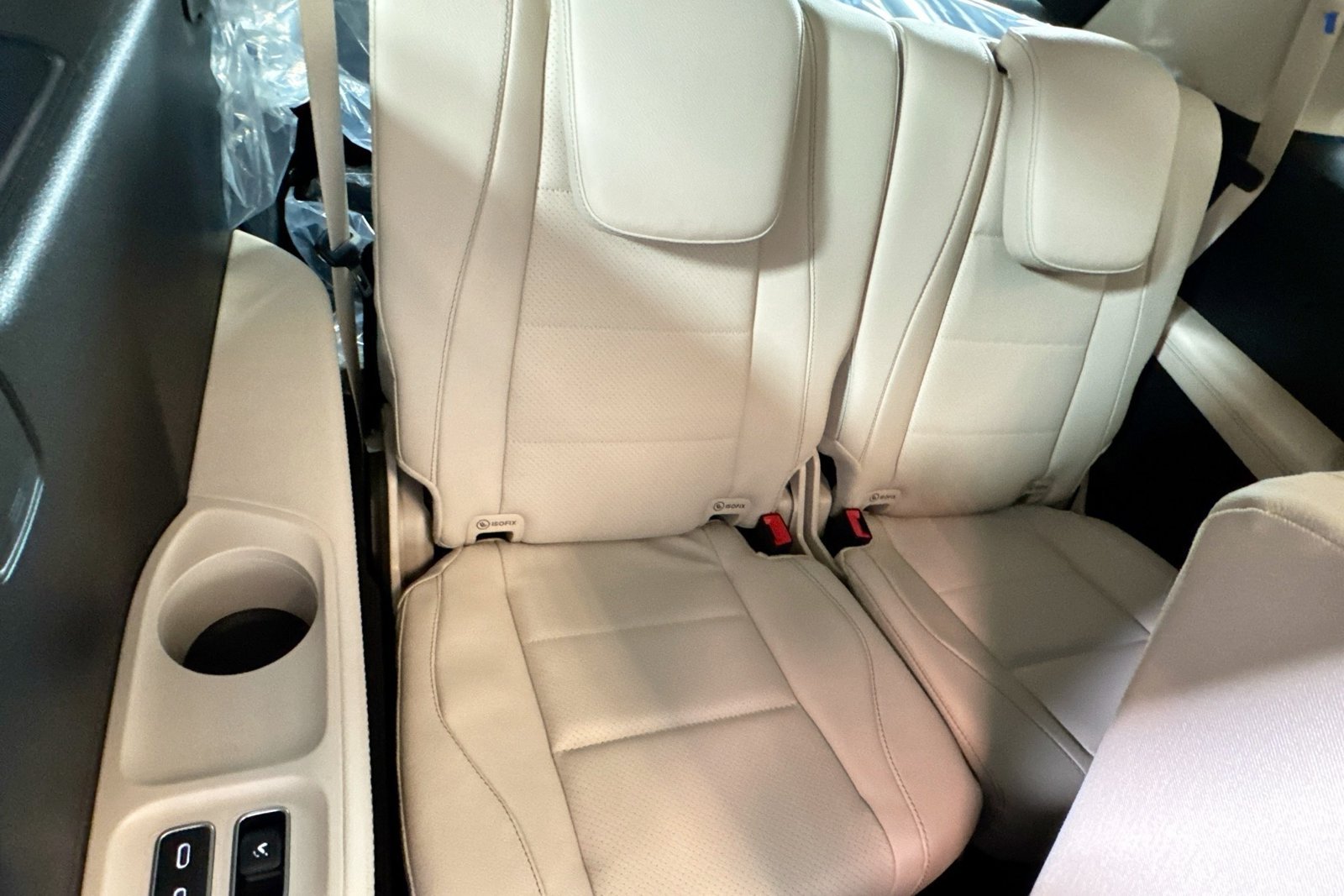 New 2026 Polar White Mercedes-Benz GLS 450 image 25