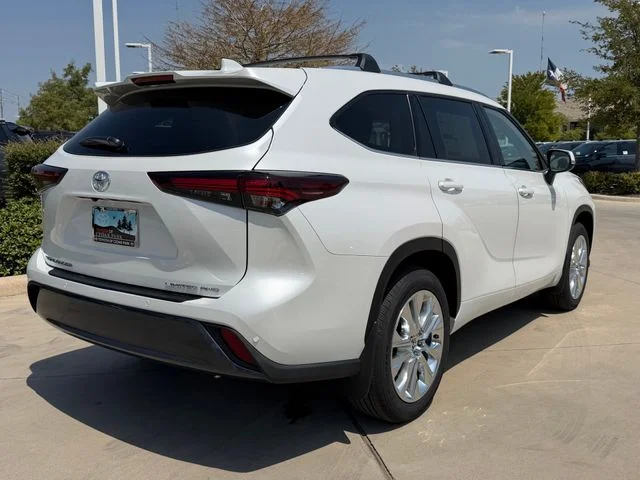New 2026 Wind Chill Pearl Toyota Limited image 2