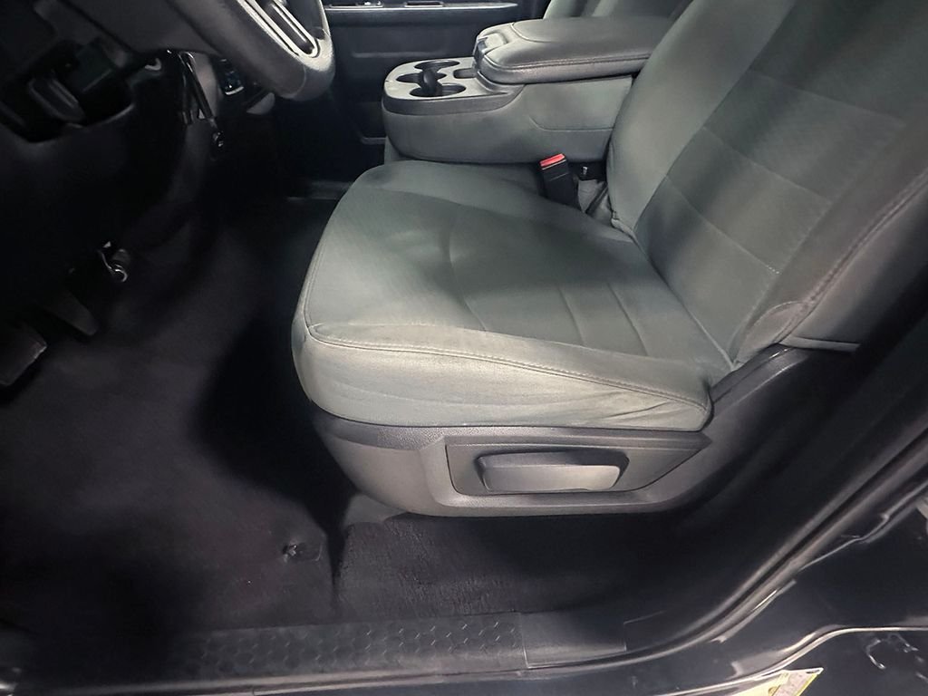 Used 2017 Gray Ram Express image 18