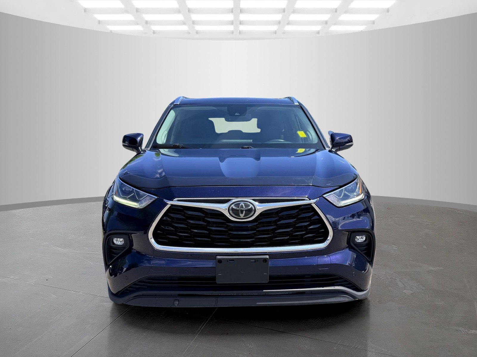 2020 Toyota Highlander Limited - Photo 2