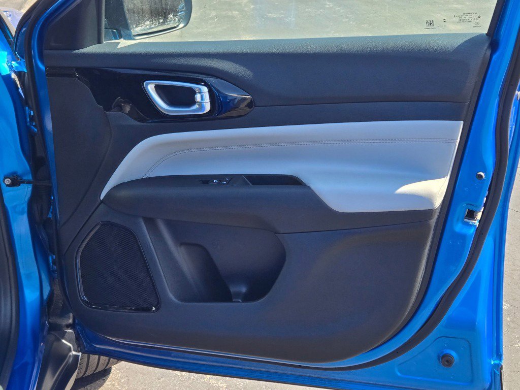 2025 Jeep Compass Limited - Photo 6