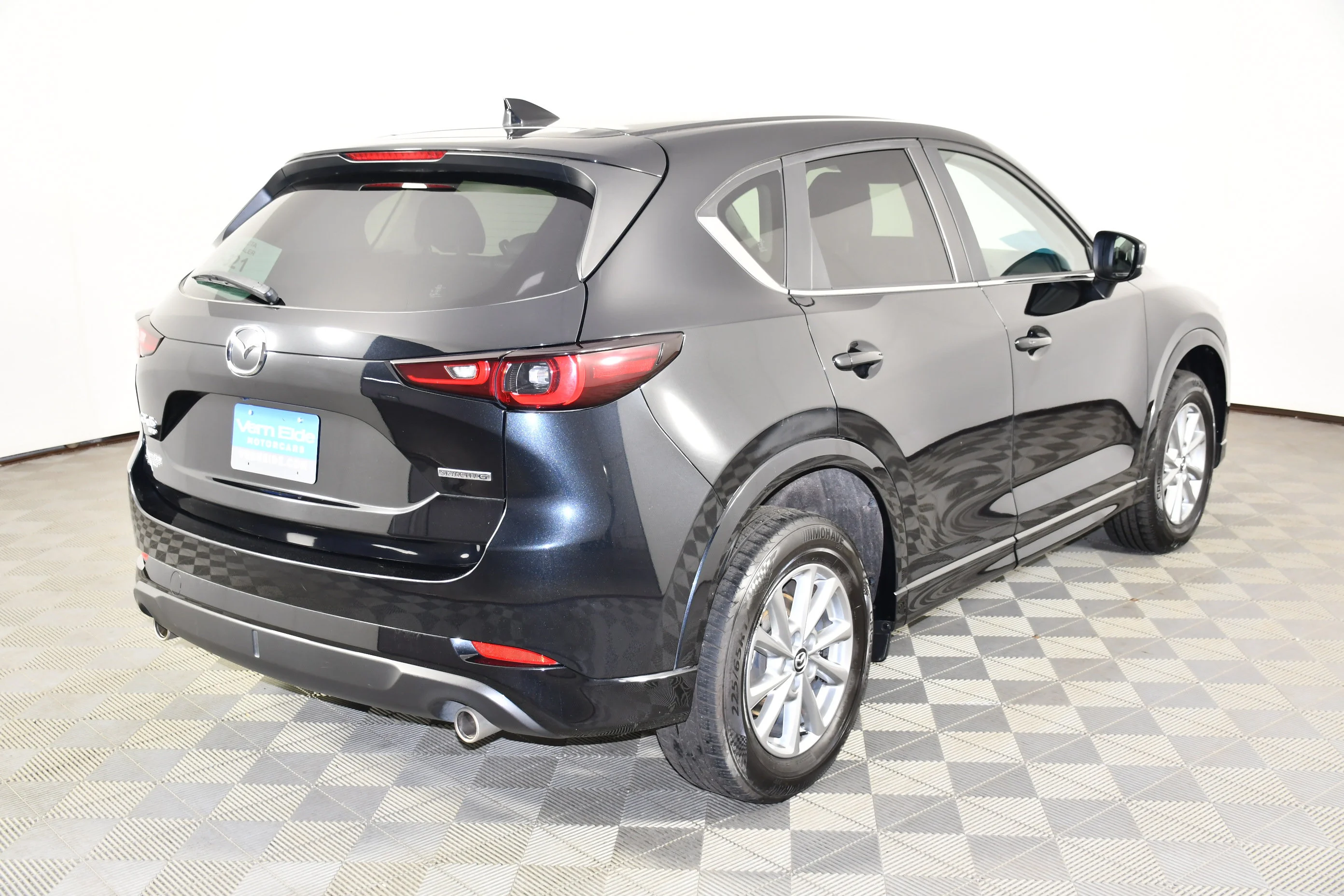 Used 2024 Jet Black Mica Mazda 2.5 S Select Package image 5