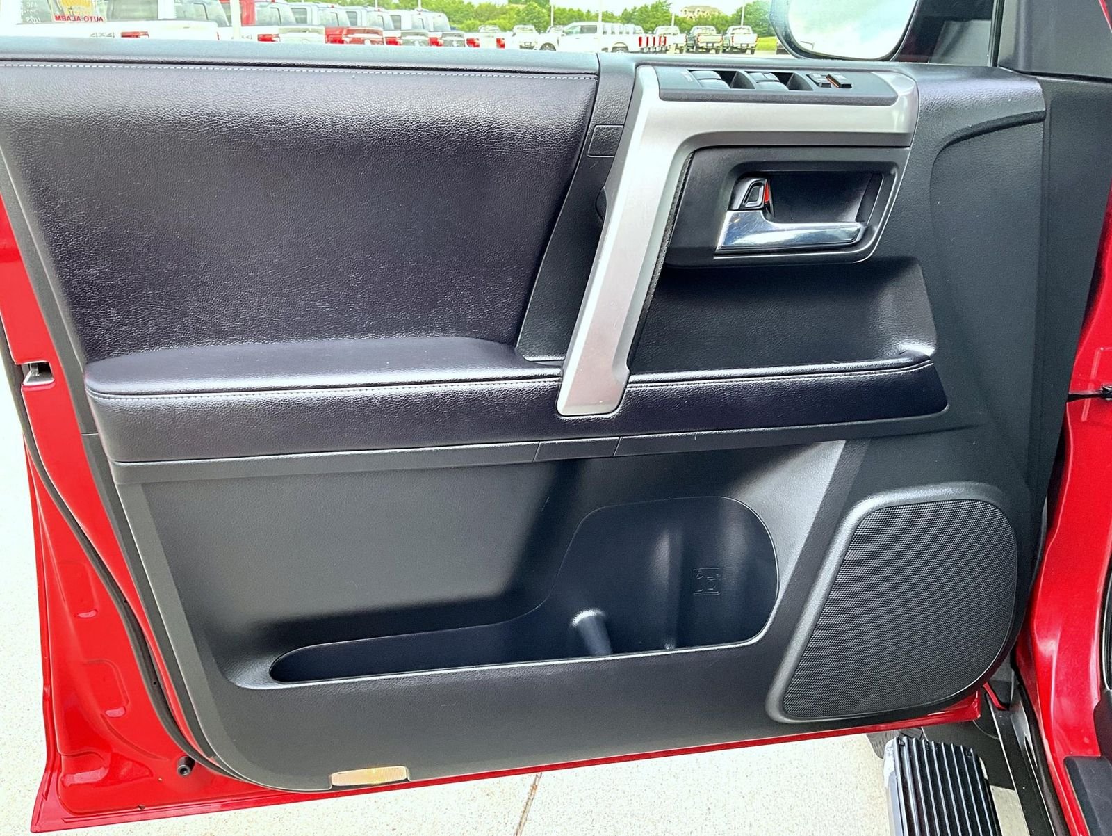 Used 2017 Red Toyota SR5 image 9