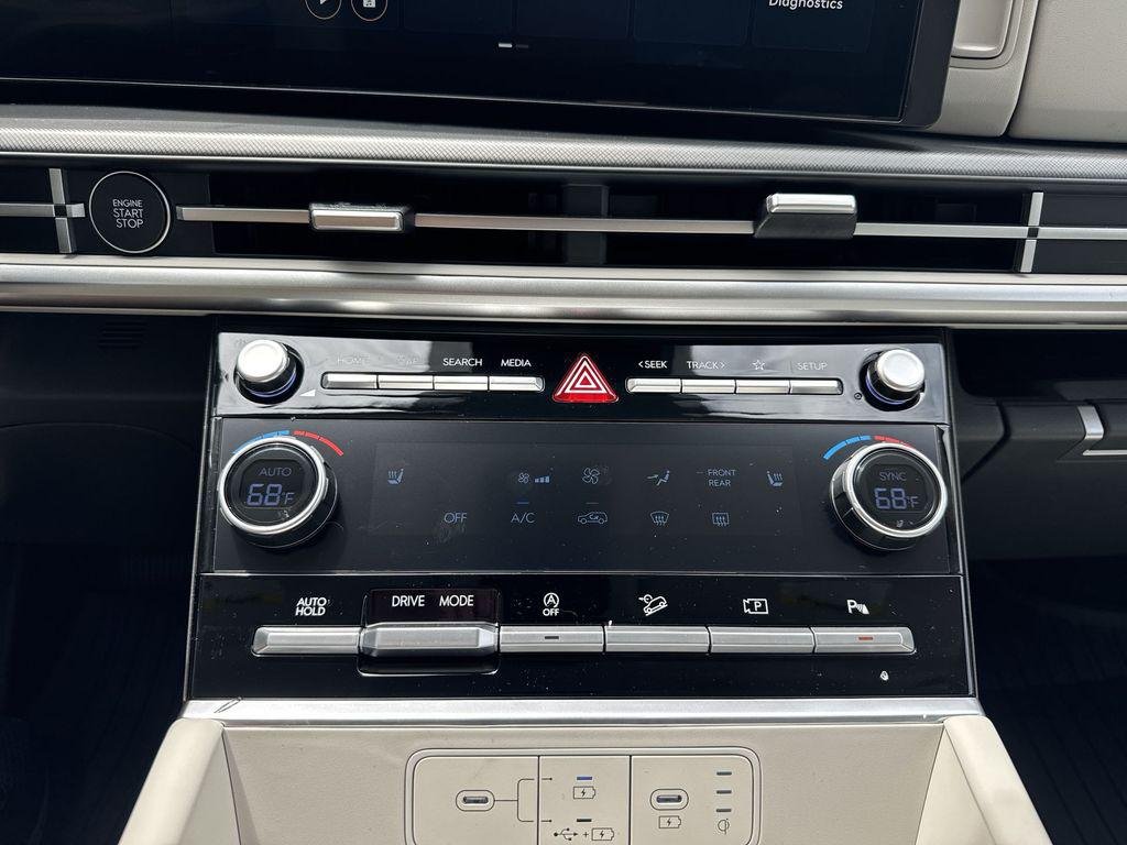 New 2026 Red Hyundai SEL FWD image 16