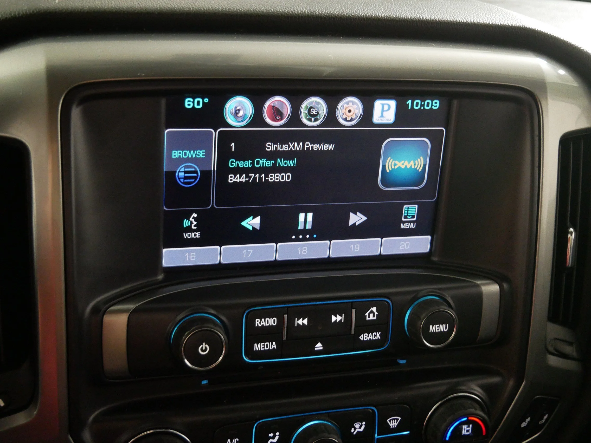 Used 2015 Brownstone Metallic Chevrolet LT image 22
