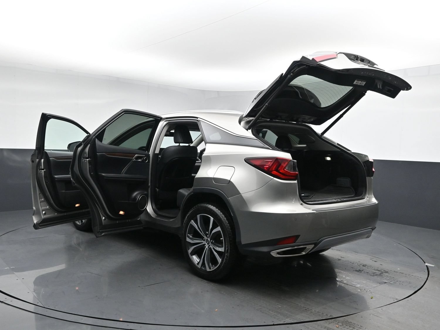 Used 2022 Silver Lexus RX 350 image 27