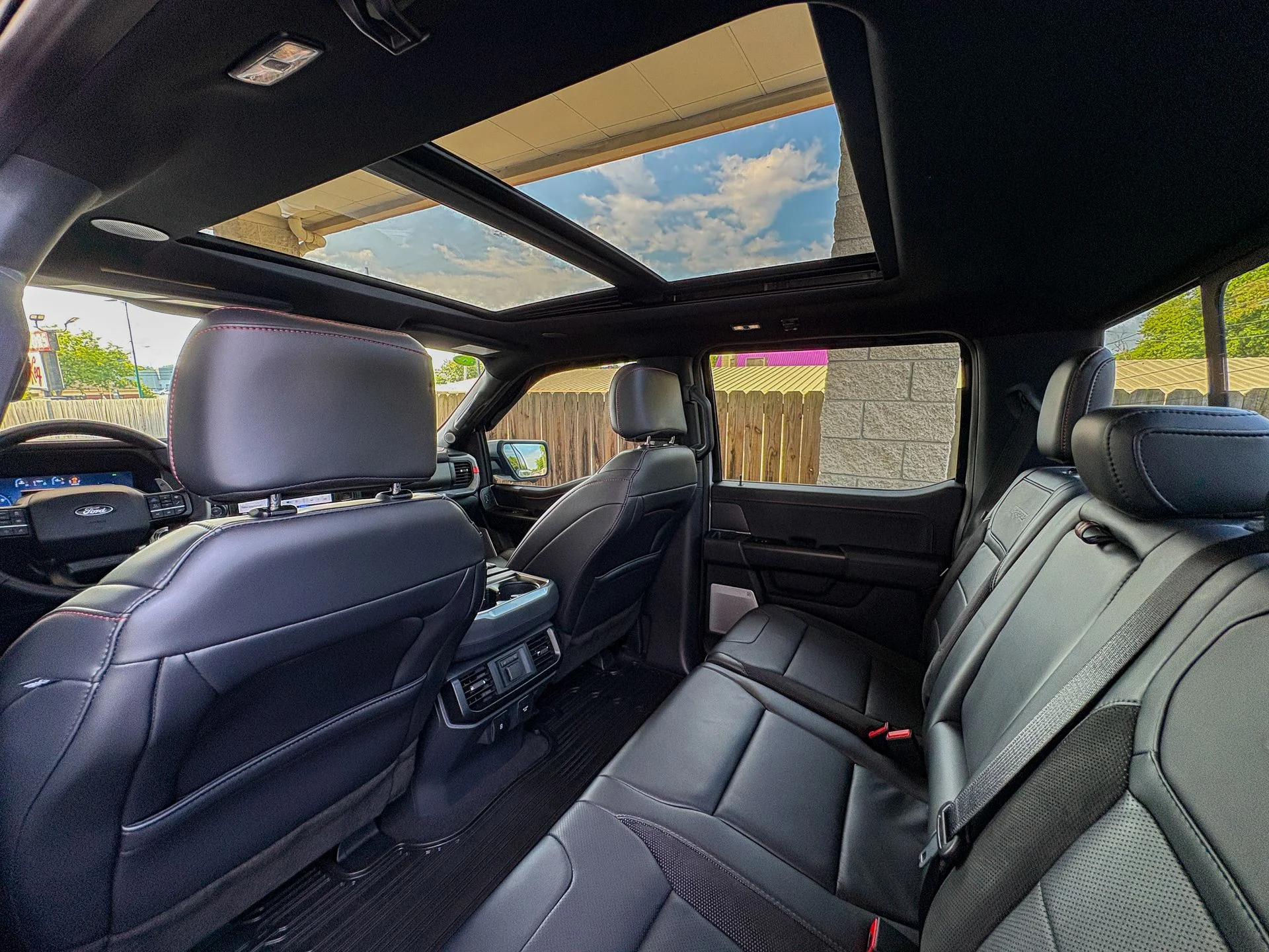 Used 2025 White Ford Raptor image 29