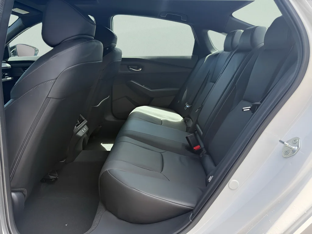 New 2026 Platinum White Pearl Honda Sport-L image 11