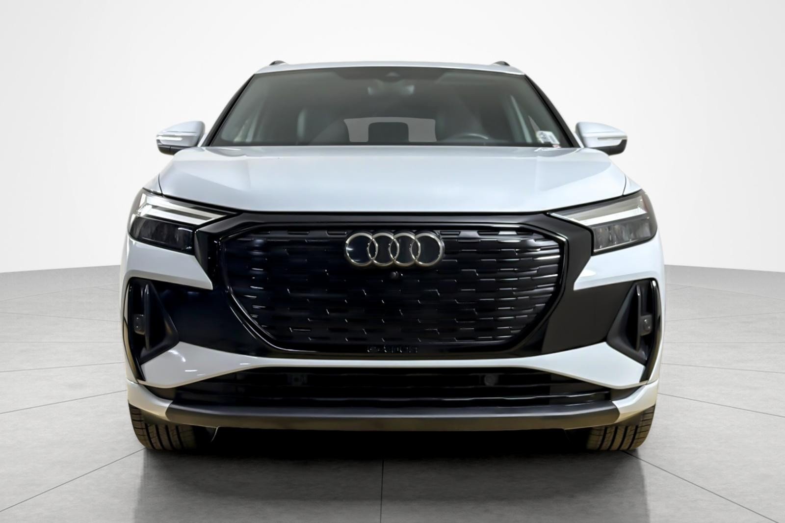 Used 2023 Glacier White Metallic Audi Premium Plus 50 quattro image 8