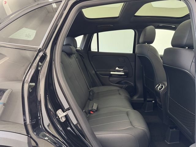 New 2026 Night Black Mercedes-Benz GLA 250 image 19