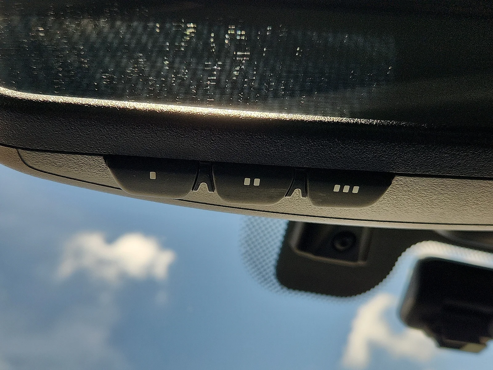 Used 2023 White Nissan PRO-4X image 22