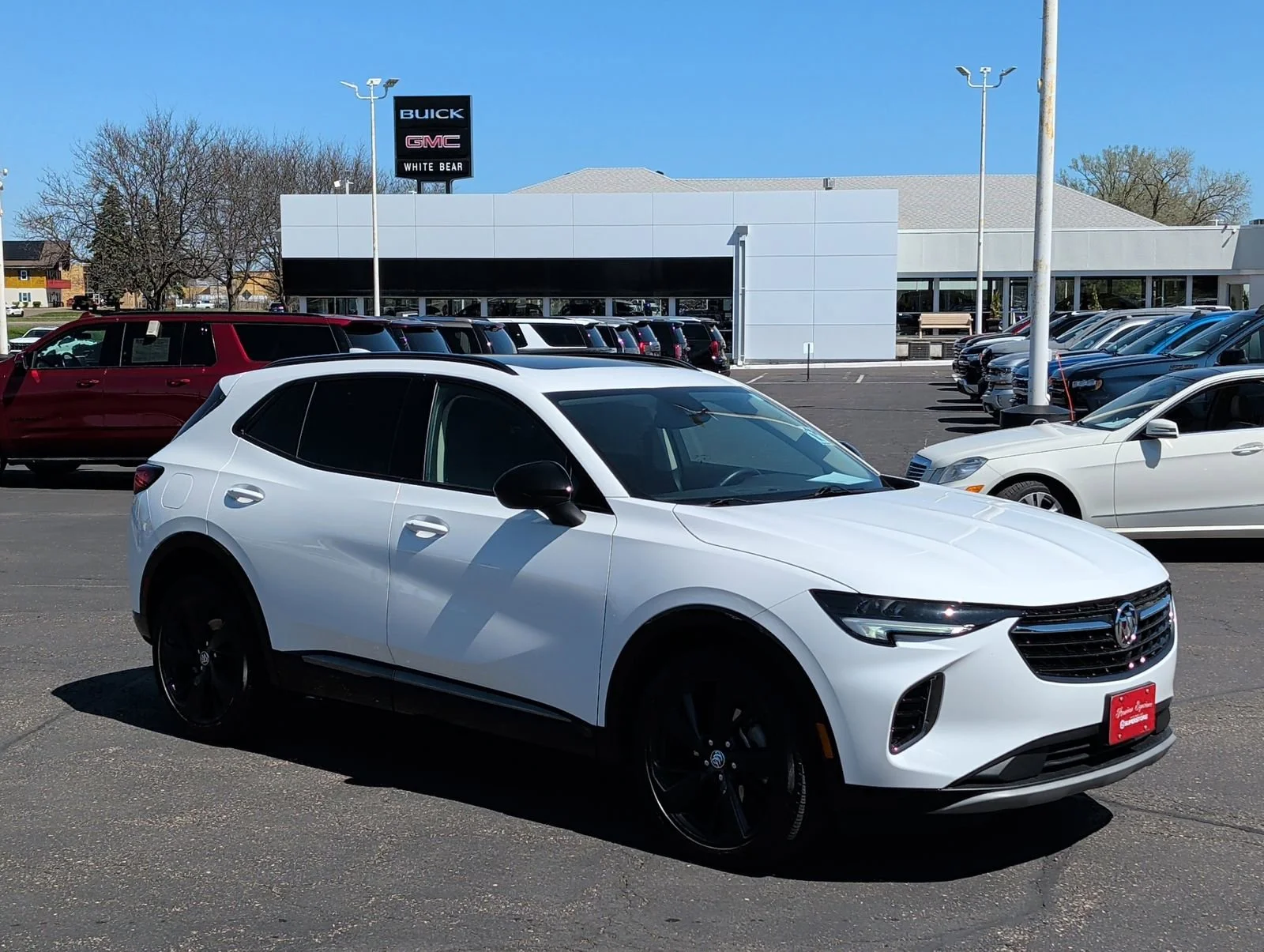 Used 2022 Buick Envision Essence with VIN LRBFZPR41ND145786 for sale in White Bear Lake, Minnesota