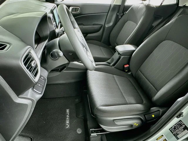 New 2026 Green Hyundai SE image 9