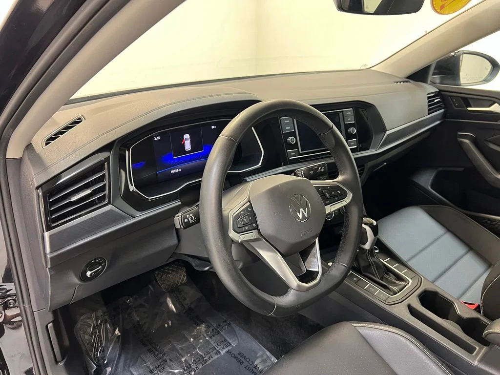 2024 Volkswagen Jetta SE - Photo 17