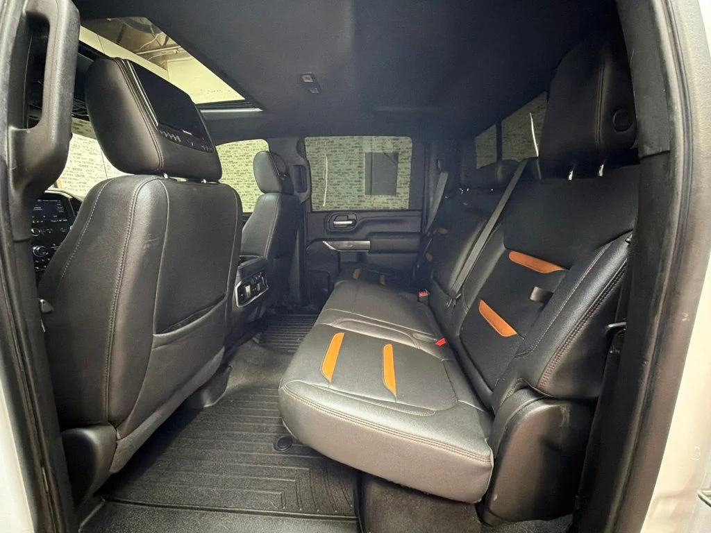 Used 2021 Summit White GMC AT4 image 15