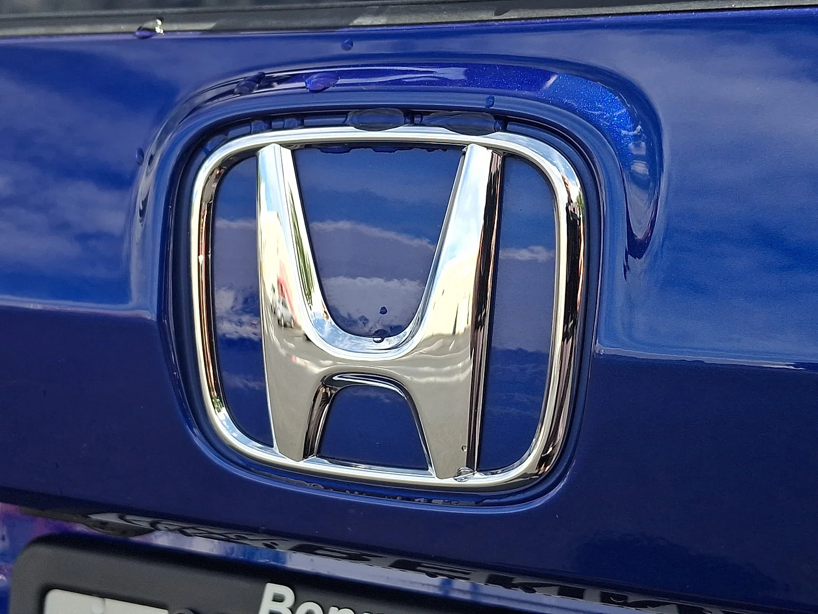 Certified Used 2025 Still Night Pearl Honda EX image 30