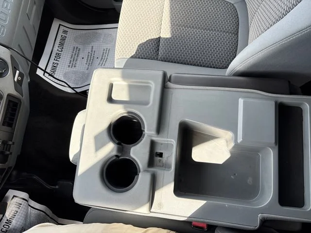 Used 2016 Oxford White Ford XLT image 25