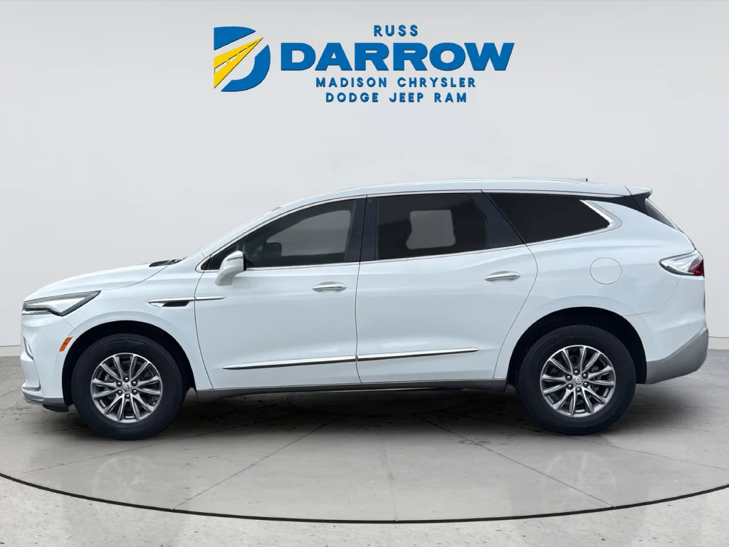 Used 2023 White Buick Essence image 2