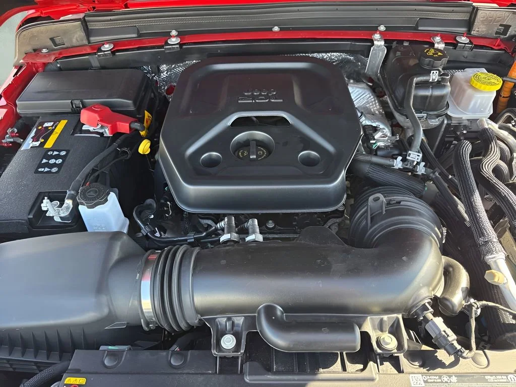Used 2025 Red Jeep Sahara image 30