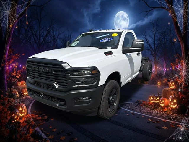 2025 RAM 3500 Chassis Cab Tradesman
