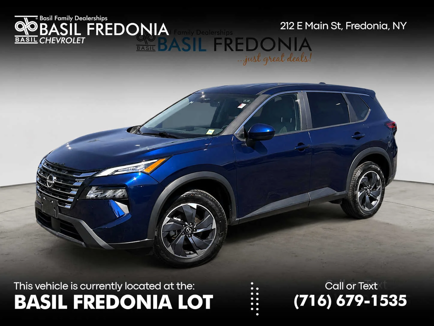 2025 Nissan Rogue SV FWD's photo