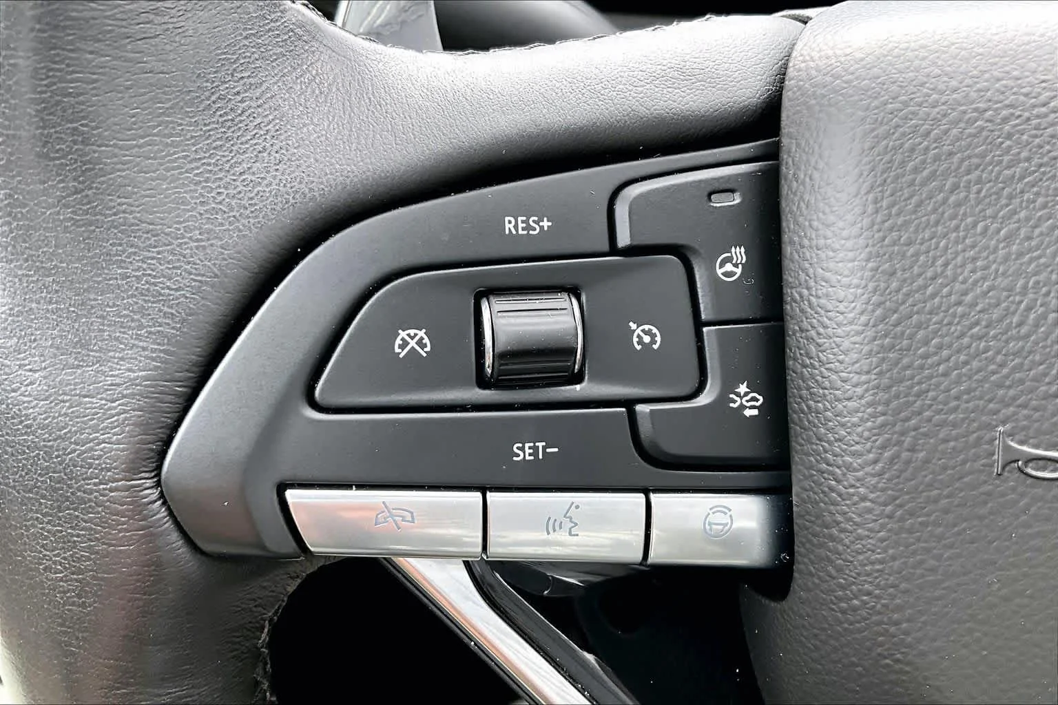 Used 2025 Summit White Cadillac Premium Luxury image 21