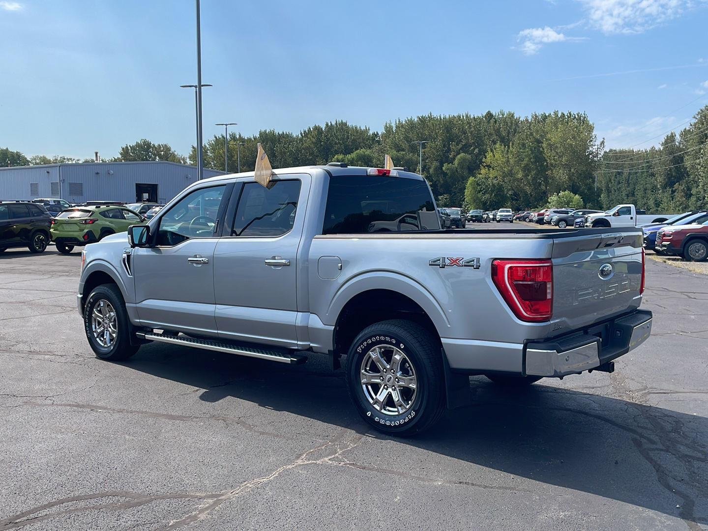 Certified Used 2022 Iconic Silver Ford XLT image 3