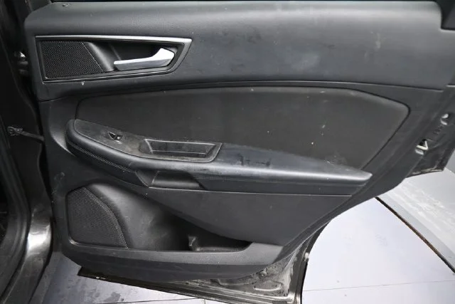 Used 2017 Gray Ford SE image 15