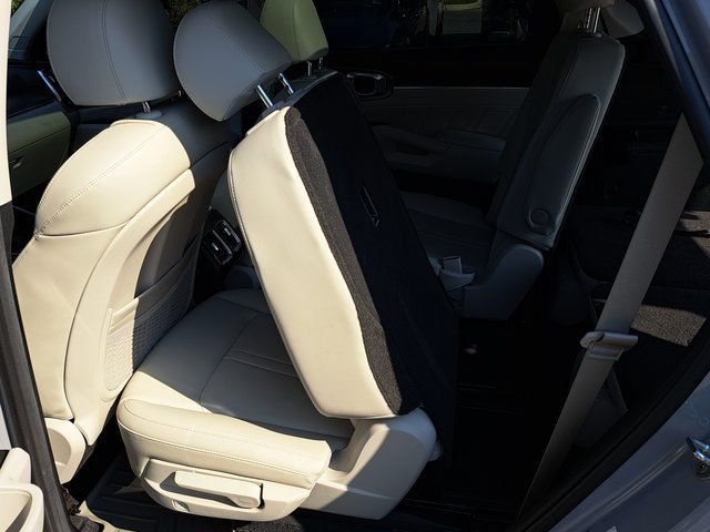 Used 2022 Gray Kia SX image 31