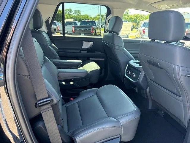 New 2026 Agate Black Metallic Ford Active image 27