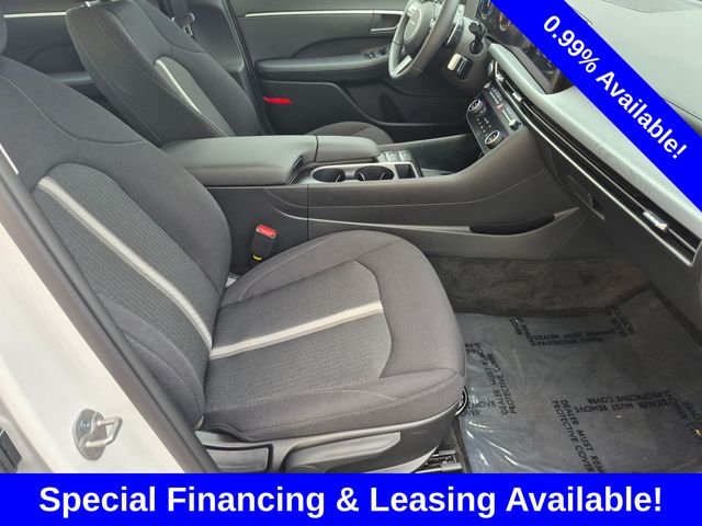 Used 2026 White Hyundai SEL Sport image 26