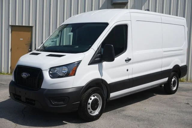 New 2026 Oxford White Ford Cargo Van image 6