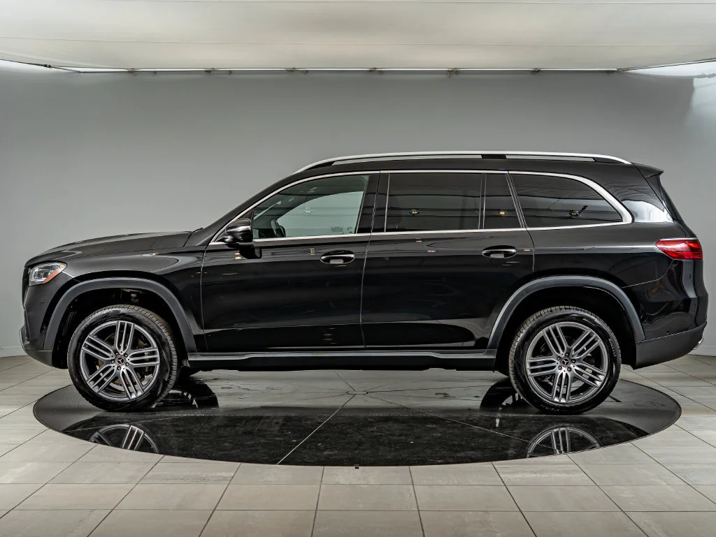 Certified Used 2024 Black Mercedes-Benz GLS 450 image 8