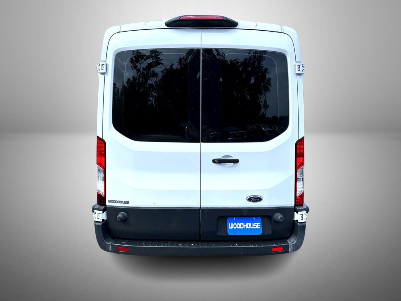 Used 2018 White Ford XL image 6