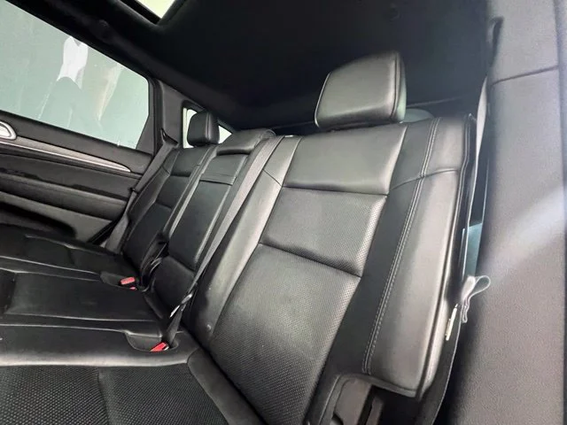 Used 2018 Bright White Clearcoat Jeep High Altitude image 19