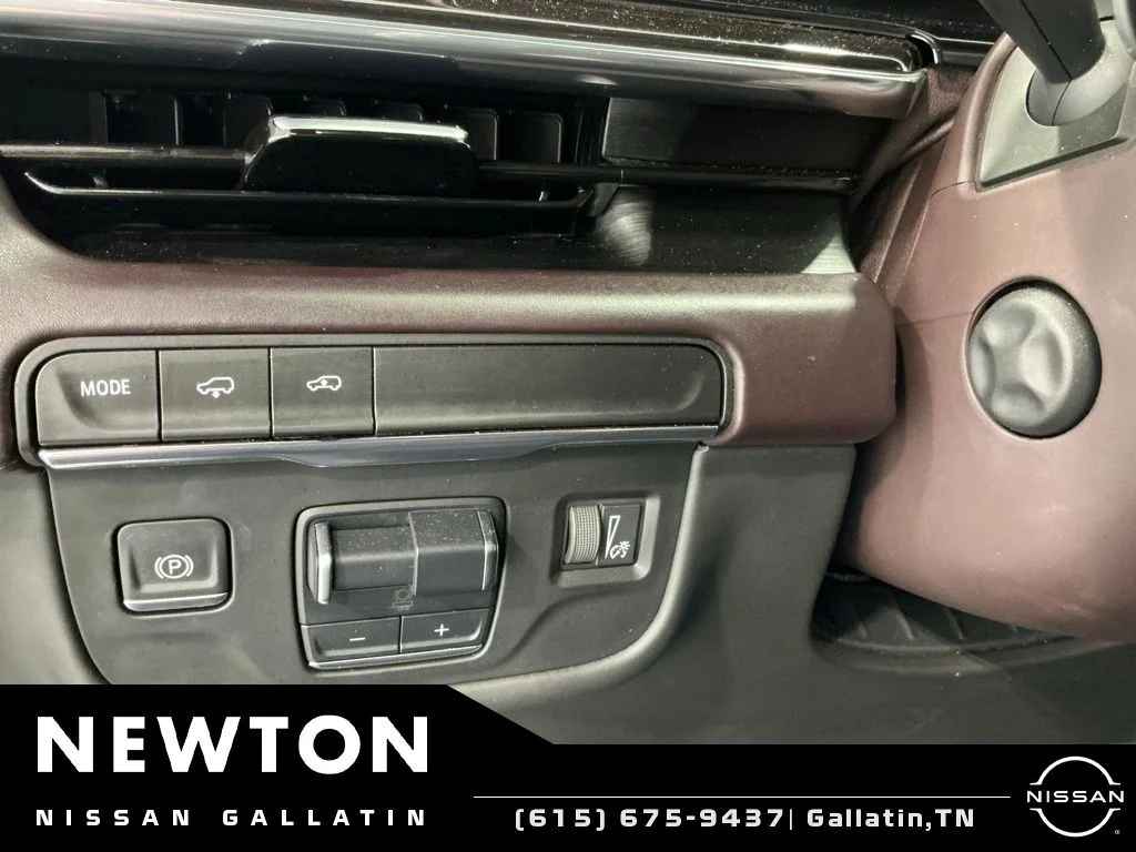 Used 2021 Crystal White Tricoat Cadillac Sport Platinum image 77
