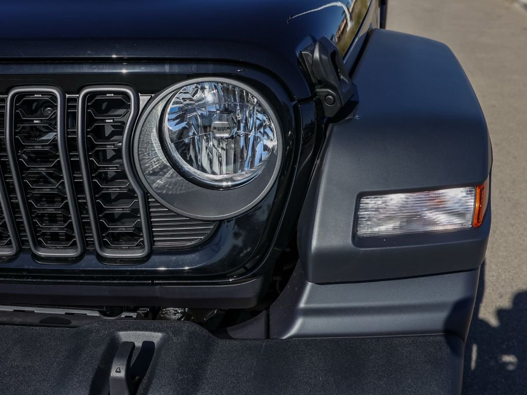 New 2026 Black Clear-Coat Exterior Paint Jeep Sport S image 9