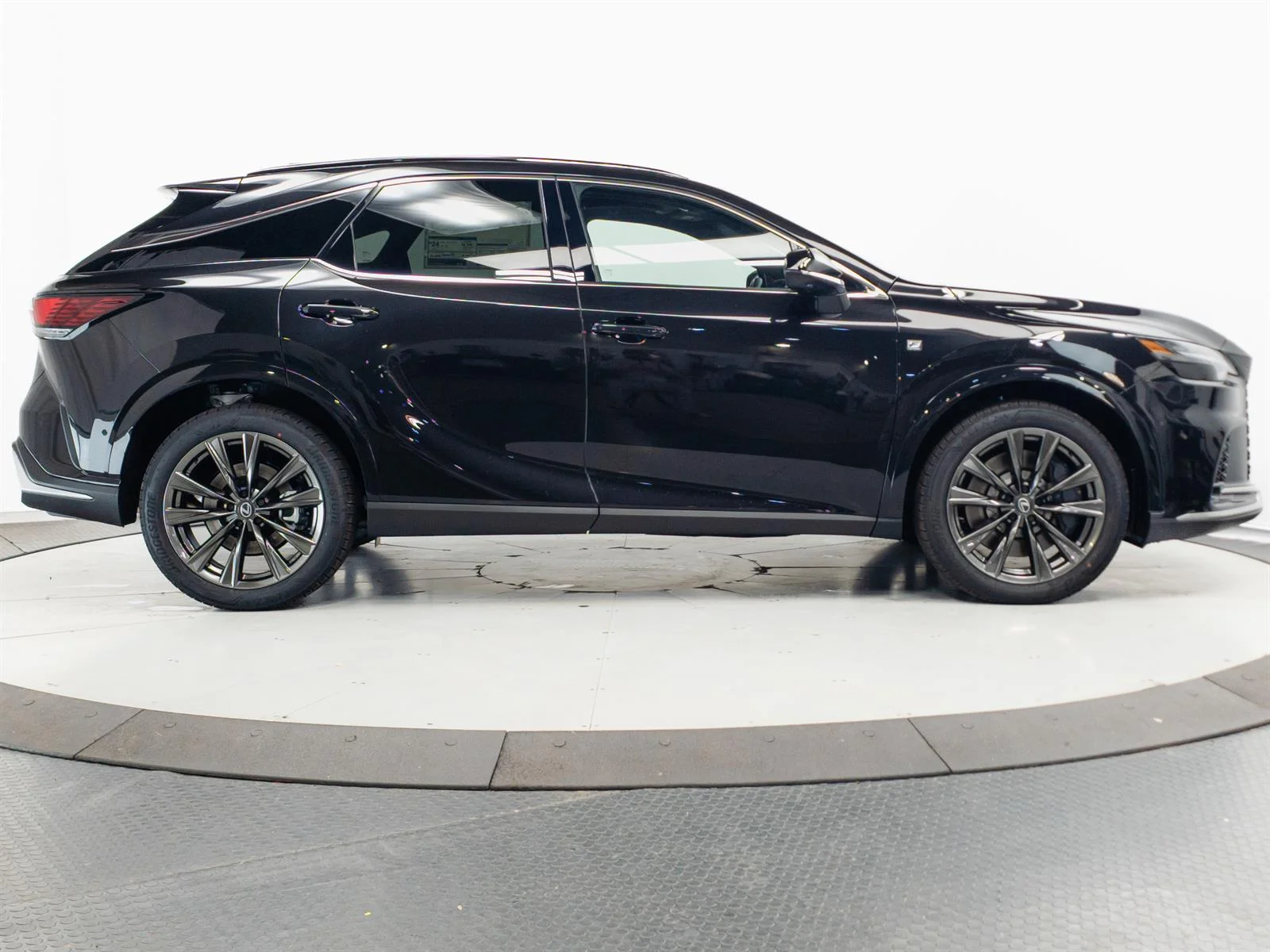 New 2026 Caviar 223 Lexus F SPORT Handling image 13