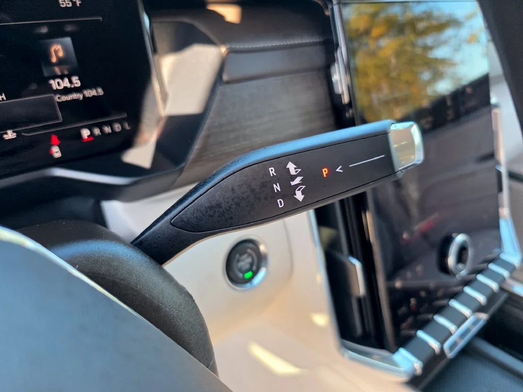 2024 GMC Acadia Denali - Photo 27