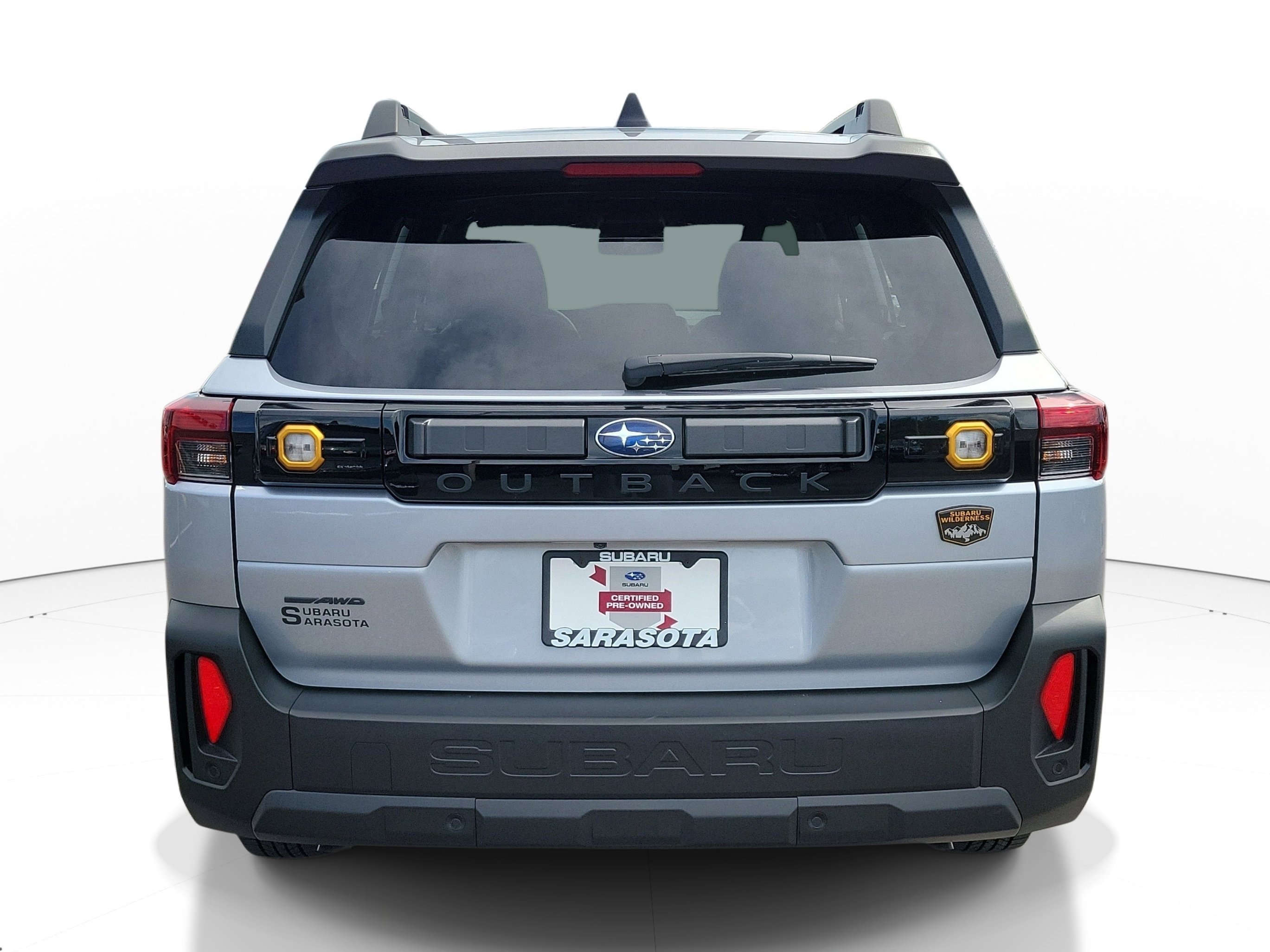 Used 2026 Ice Silver Metallic Subaru Wilderness image 4