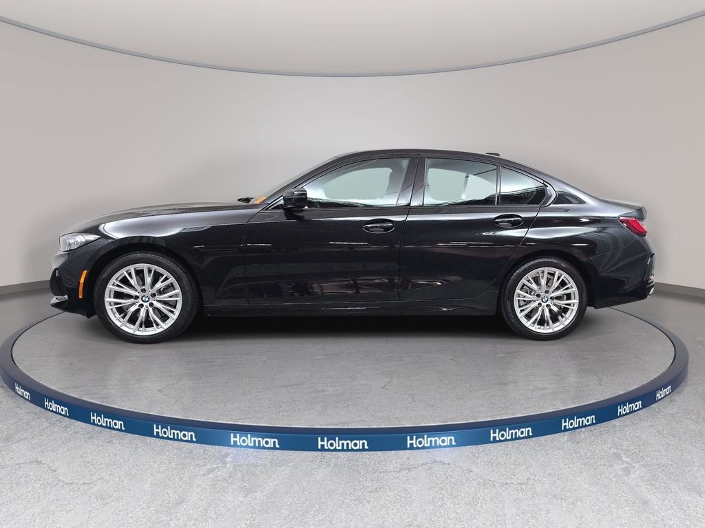 Used 2023 Black Sapphire Metallic BMW 330i xDrive image 9