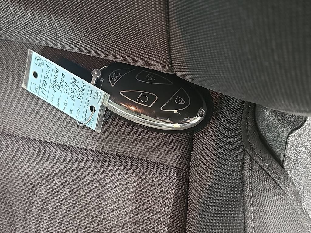 Used 2024 Yellow Hyundai SEL image 39