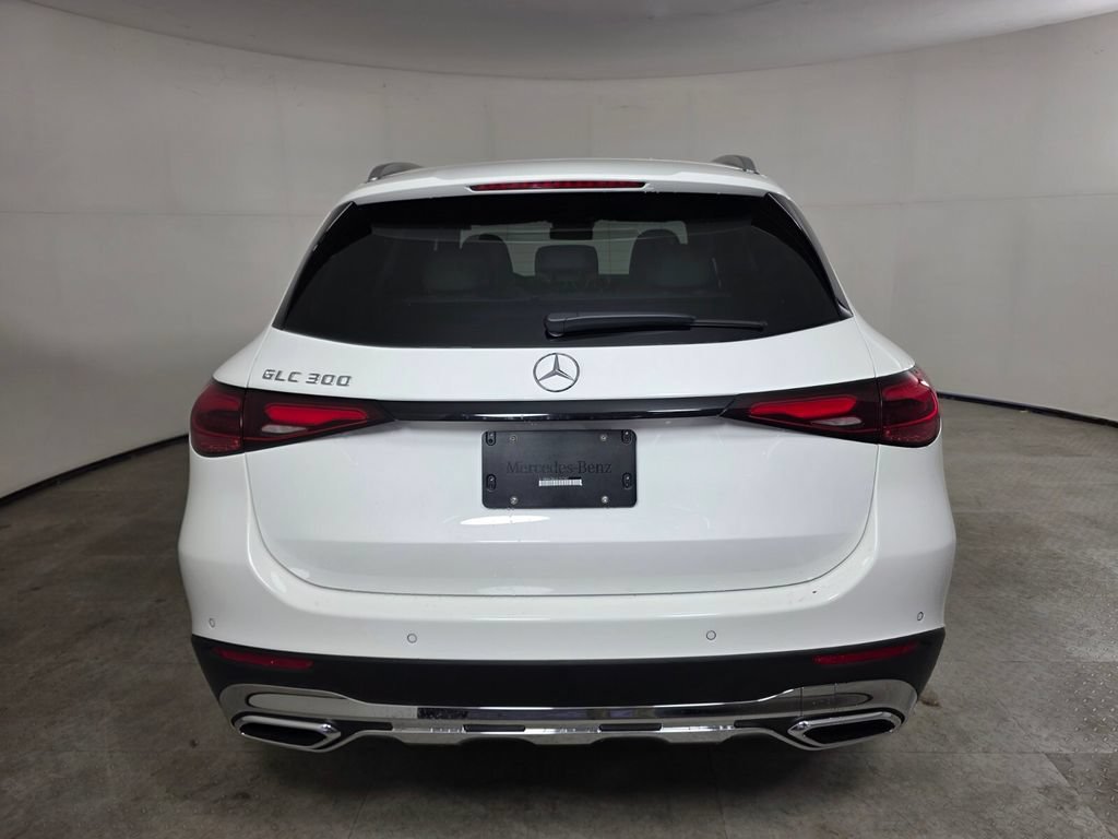 New 2027 Polar White Mercedes-Benz GLC 300 image 21