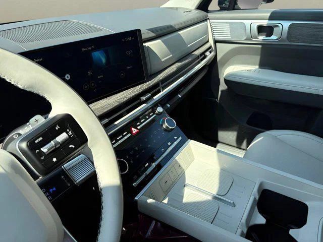 2026 Hyundai Santa Fe Calligraphy - Photo 8