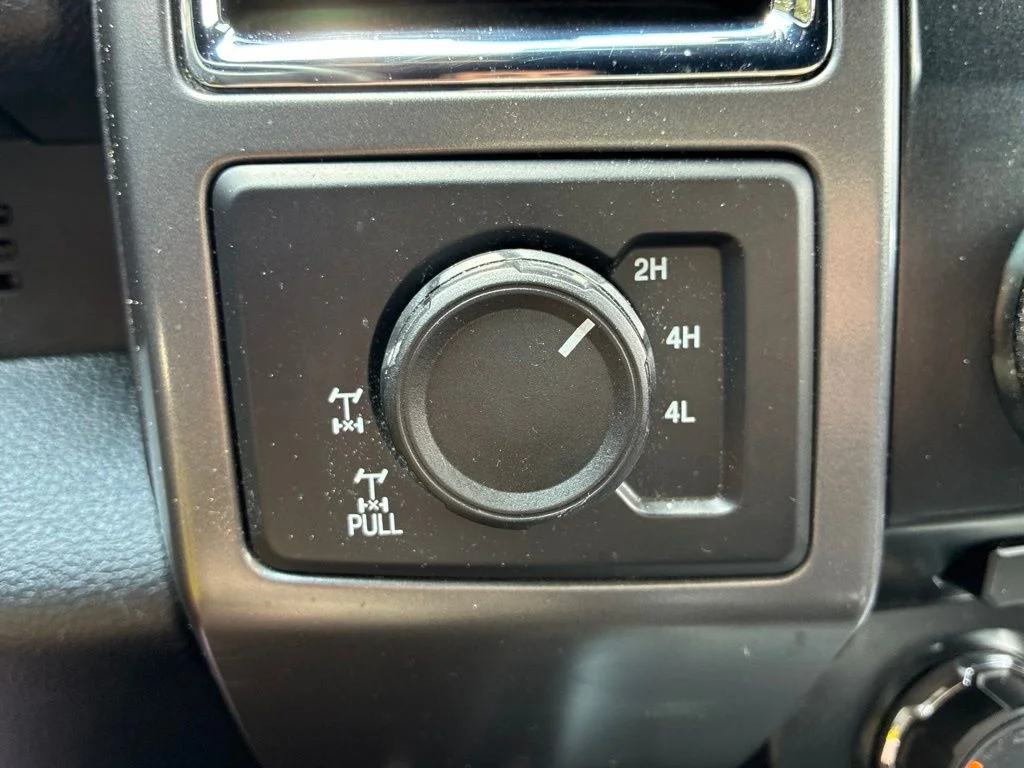 Used 2016 Red Ford XLT image 20